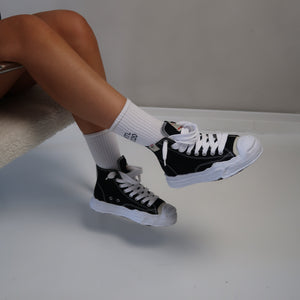 Maison Mihara Yasuhiro Hank OG Sole Canvas Hi Black White