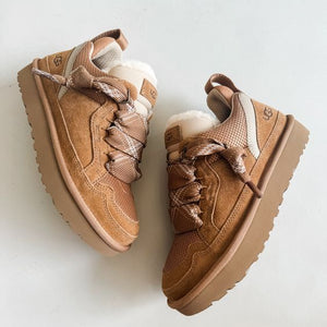 UGG Lowmel Chestnut